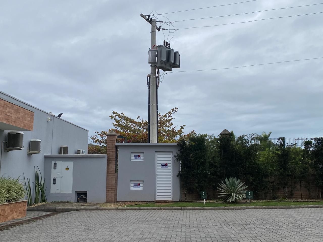 Subestação aérea até 300KVA